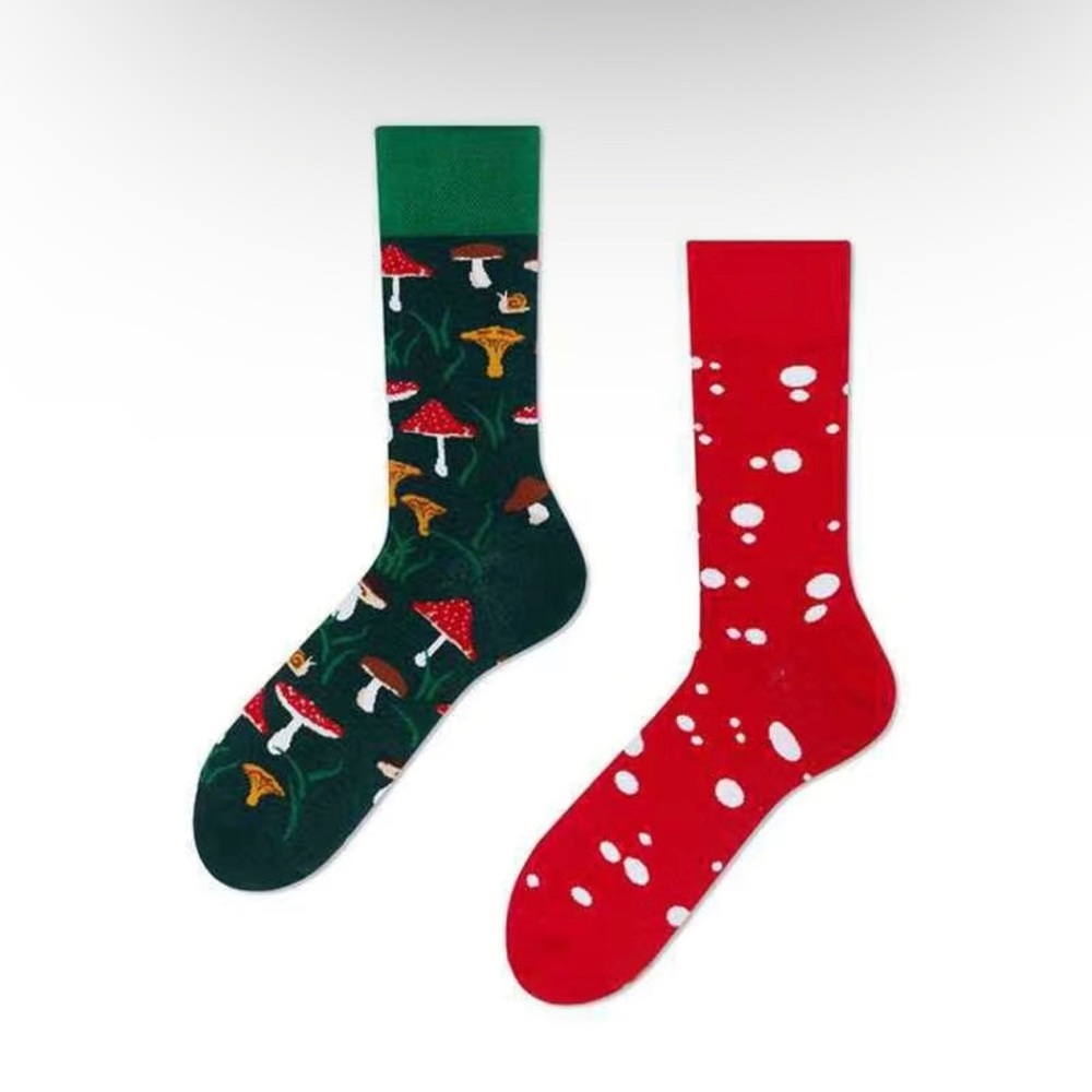 Mix Matched Cute Mushroom Socks